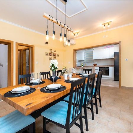 Vila Vergatum-Privacy,Gym,Billiards,Table Tennis Donji Brgat Dış mekan fotoğraf