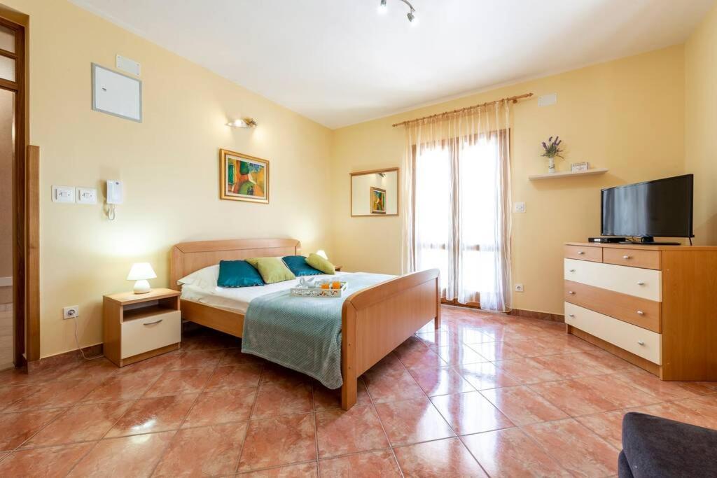 Vila Vergatum-Privacy,Gym,Billiards,Table Tennis Donji Brgat Dış mekan fotoğraf