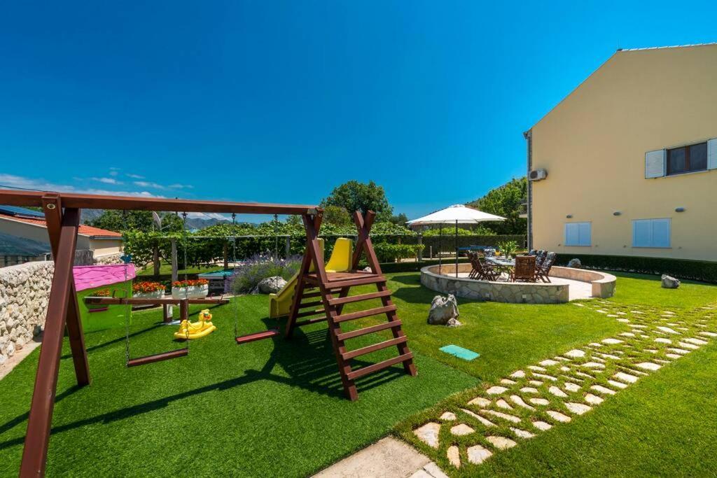 Vila Vergatum-Privacy,Gym,Billiards,Table Tennis Donji Brgat Dış mekan fotoğraf