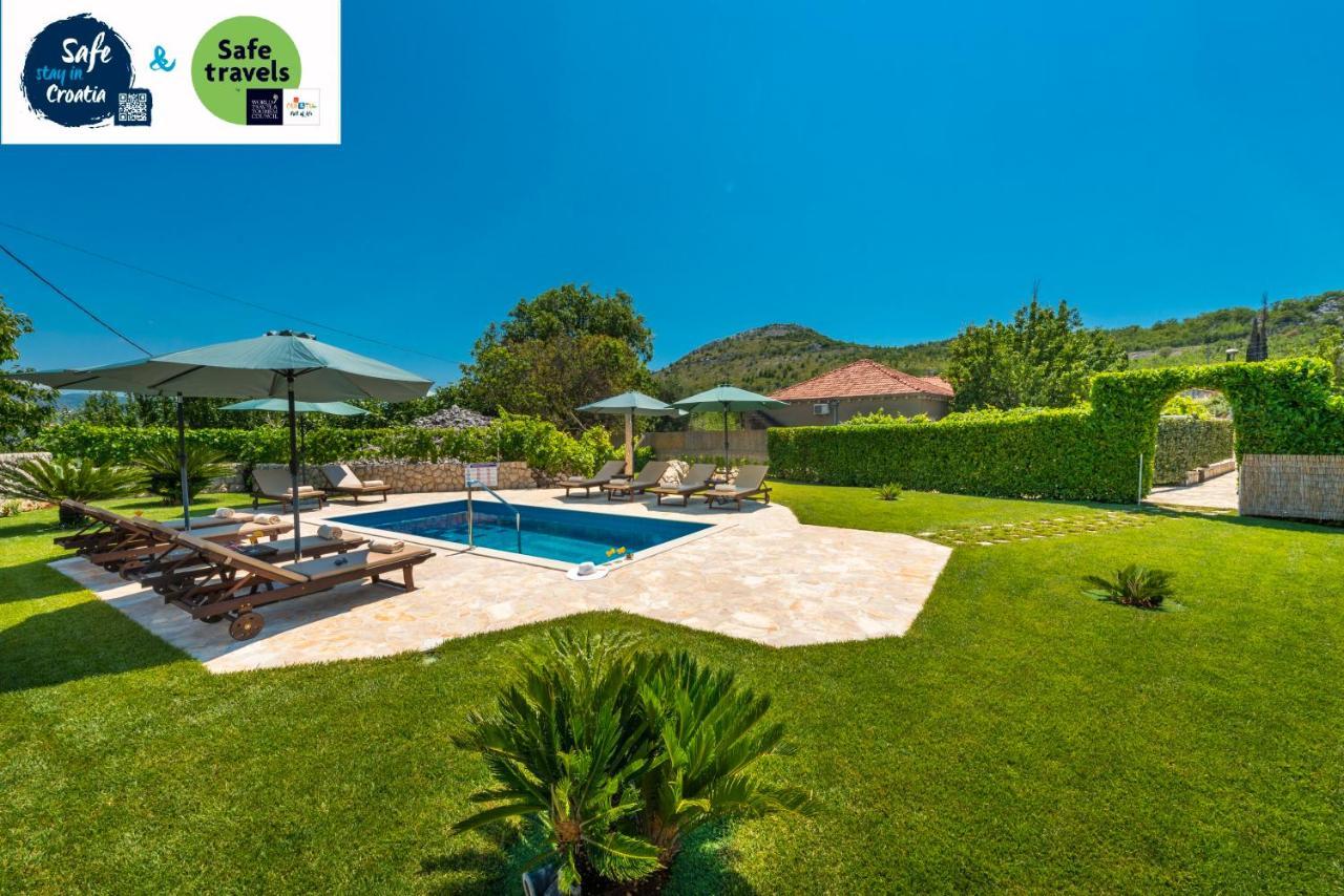 Vila Vergatum-Privacy,Gym,Billiards,Table Tennis Donji Brgat Dış mekan fotoğraf